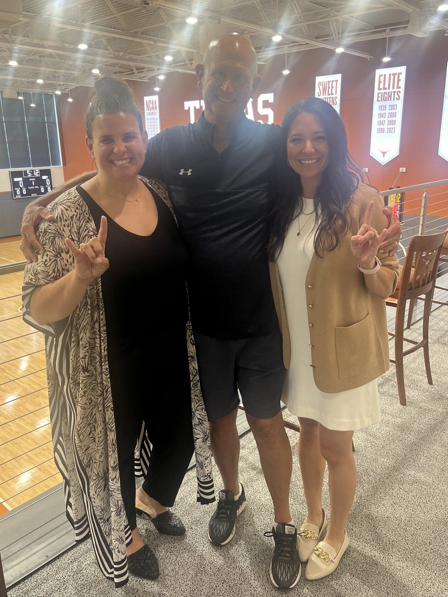 🏀🏀🏀🏀🏀🏀🏀🏀 Received an impressive tour of ⁦@UTexasAthletics⁩ Moody Center from two former ⁦@Terry_Rangers⁩ ⁦@ToryJana⁩ and #Kat Allgower Stanley‼️ #worldclass