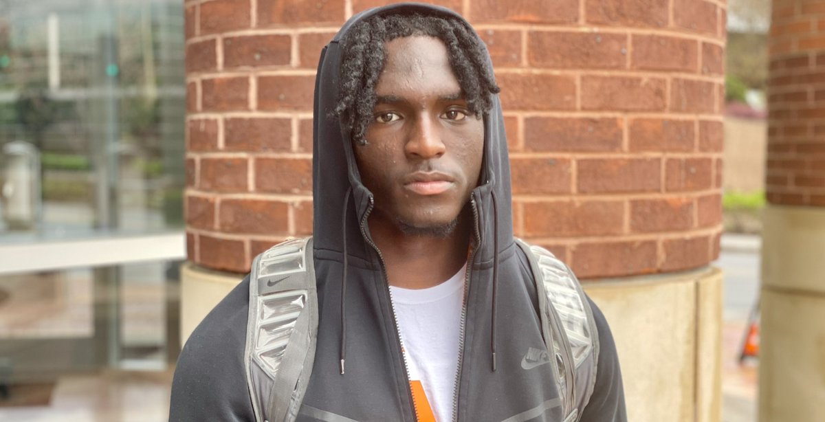 #Vols among favorites for four-star RB after visit for #Tennessee’s spring practice 247sports.com/college/tennes…