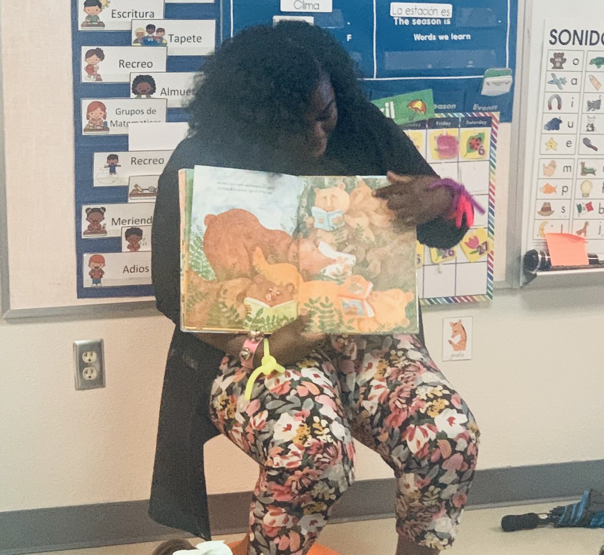 MrsFloyd0419's tweet image. We are GRATEFUL to have so many fabulous guest readers on campus this week! Our students are BLESSED BEYOND MEASURE ❤️!! #WeekOfTheYoungChild @KinkeadeECS @ronmcgregor23