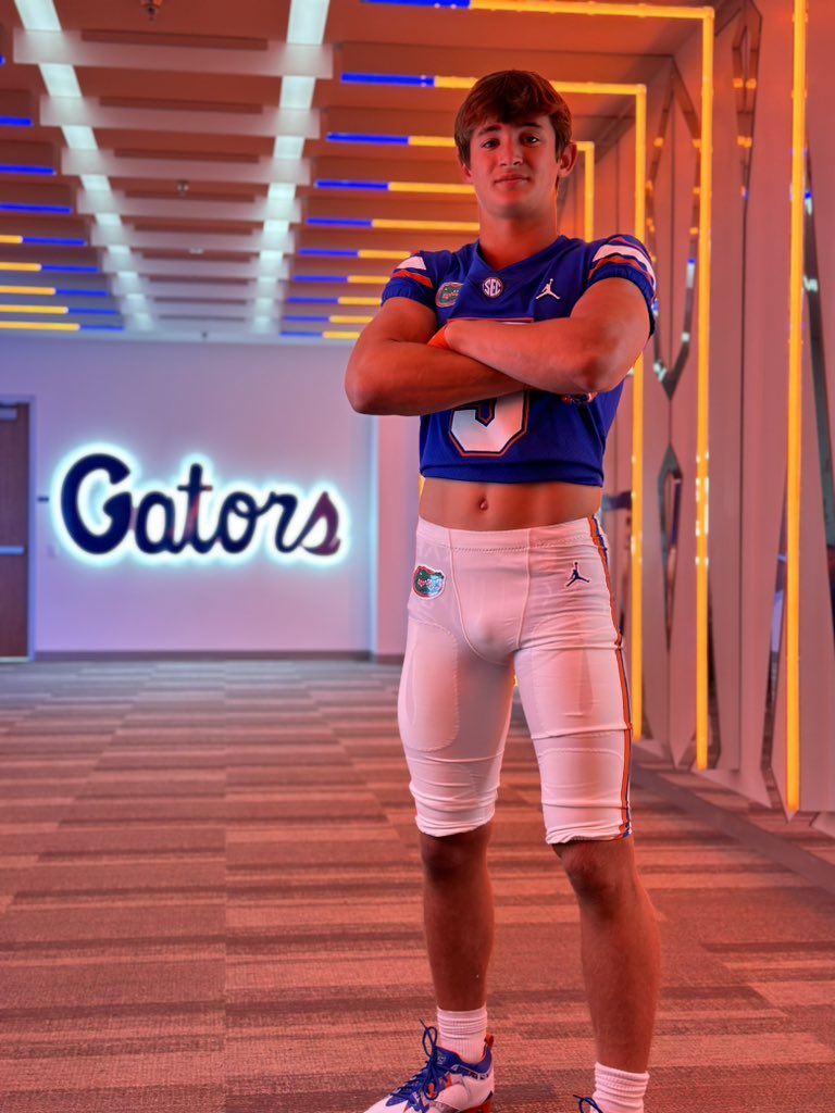 Looking forward to being at UF on Thursday. @UFRecruiting_ @GatorsFB @QBHitList