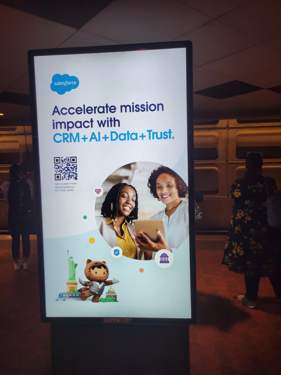 seen at a DC Metro station #salesforcetour #worldtourDC