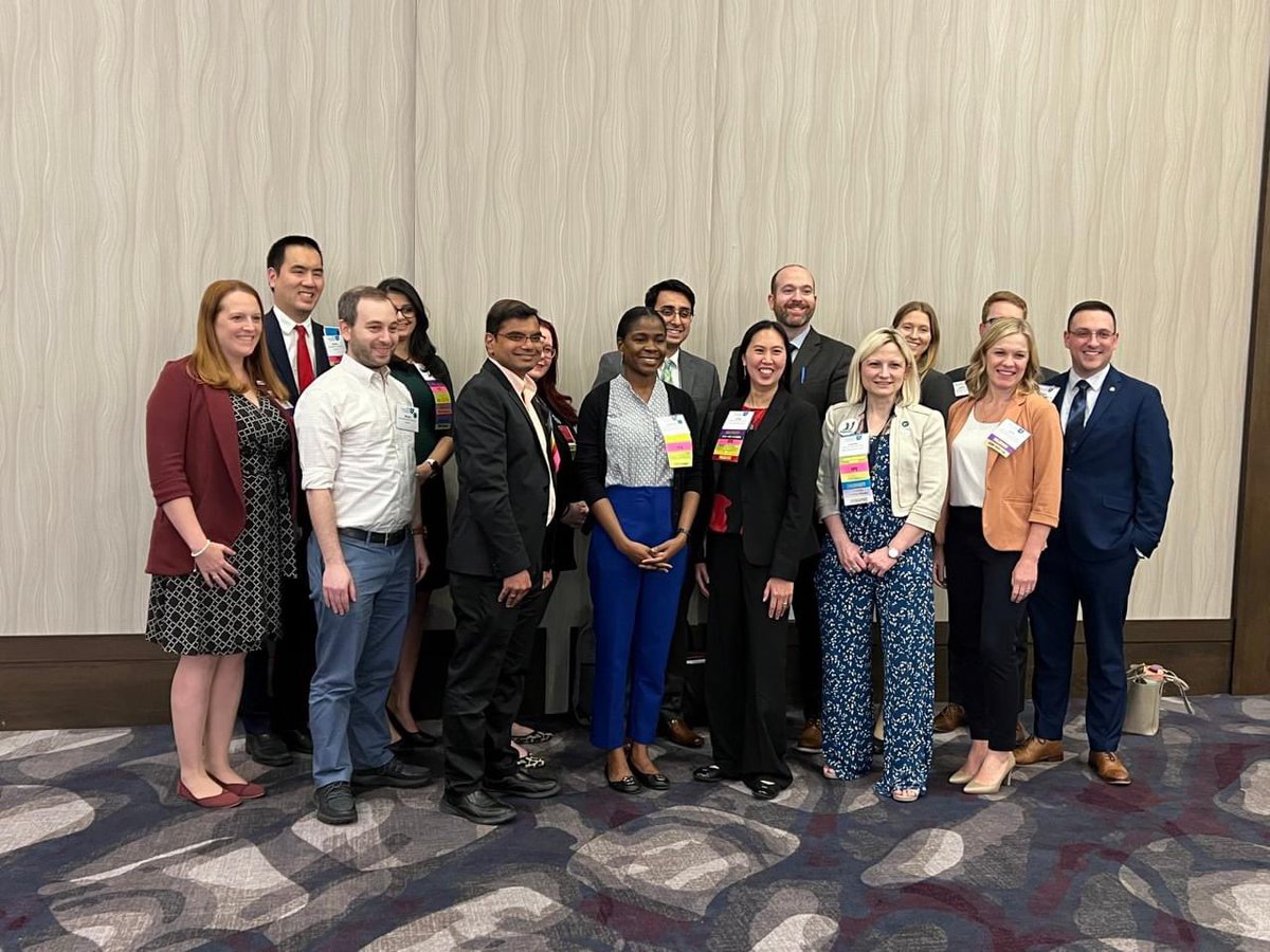 OhioMedicine's tweet photo. This weekend, members from across the state gathered together to network, share ideas and conduct important policy work to improve healthcare in Ohio.
Thanks again to all for another successful OSMA Annual Meeting! #OSMAction https://t.co/YYEqjBXY05
