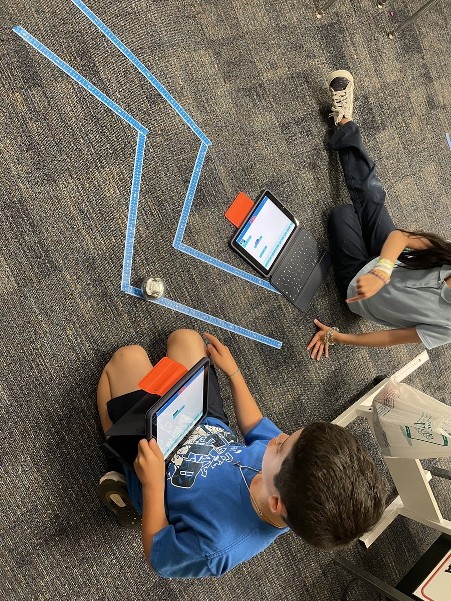 MrsGomez_Teach's tweet image. It feels good to succeed after countless tries! #Perseverance #CodingClub #ProblemSolvers
@ReesStars @SpheroEdu