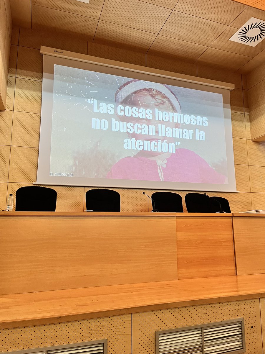 Siempre es un lujo recibir a @rafadavilo en #Alcobendas, hoy de la mano de @Alcobendasalud y @Alcobendas_ayto participando en la I semana de la salud un honor que hayáis contado con AMACI para desterrar mitos y hablar de salud mental💛 #AACC #ACI #semanadelasaludAlcobendas