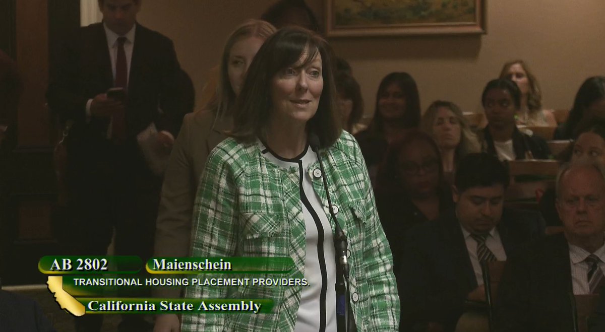 Today at the Capitol, proud to stand with @BMaienschein and Levi Nunez from @PennyLaneCenter in support of AB 2802. This bill empowers transitional housing programs to accommodate gender diversity, ensuring inclusivity and safety for foster youth. @CaAllianceKIDS