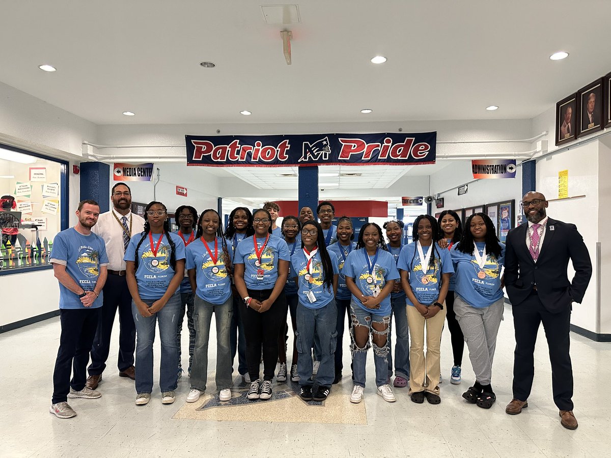 Broward county has five students that qualified to go to nationals for Fccla in Seattle Washington!  CONGRATS to Miramar High &amp; Coral Glades High! #Scholars!