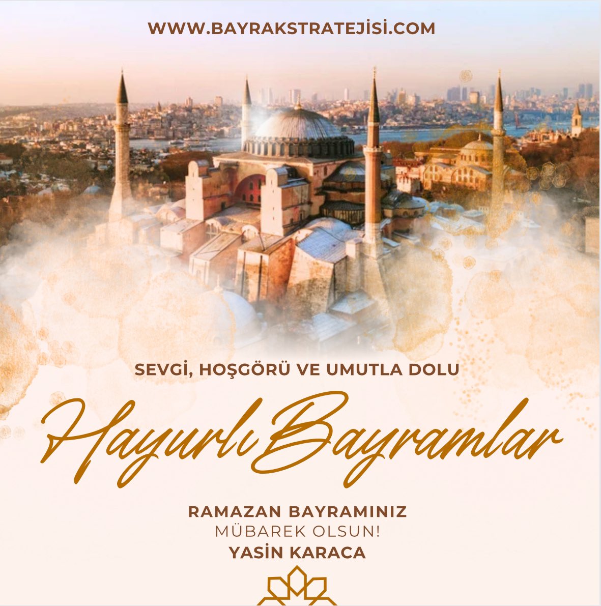 🌙 Ramazan Bayramınız Mübarek Olsun, Dünyada barışın hakim olduğu, ülke içinde herkesin birbir görüşüne saygı duyduğu, vatanını, bayrağını, milletini tüm renkleriyle sevdiği bir bayram olsun… Ramazan insanlara yardımlaşmayı, paylaşmayı, birlik olmayı, yoksulun halini ve