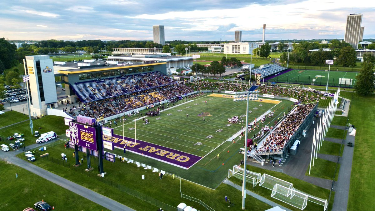 UCA_Football tweet picture