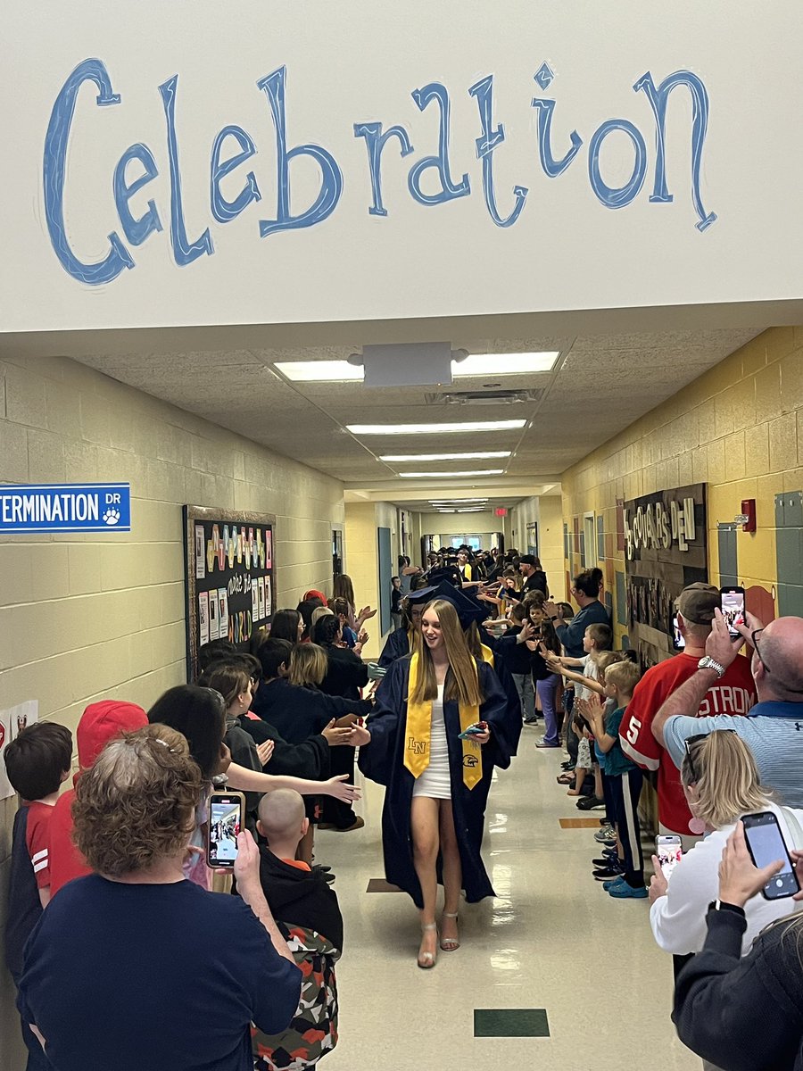 Senior walk through at Kellybrook today was a blast! Our students gave lots of high fives to these incredible LNHS seniors. It was fun to see and hear the updates from so many of our former students. #ShareTheGoodLPS #kbcougars #CelebrationAtKellybrook