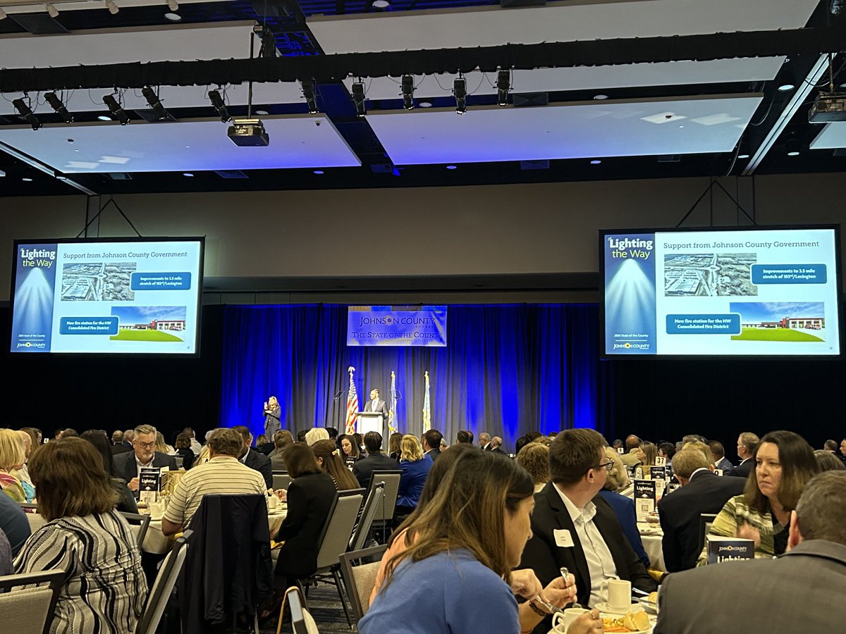 JulieKBrewer's tweet photo. Full house At today’s State of the County event. I appreciated learning more about our award winning County staff and how their expertise and efficiency have helped save dollars on some of our larger infrastructure projects! ⁦@jocogov⁩ https://t.co/qL4oRtjnr9
