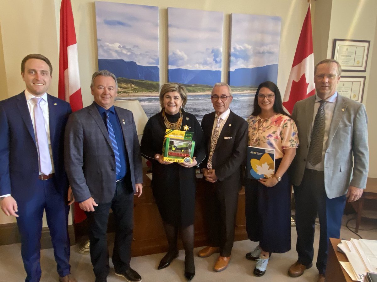 .@GrainGrowers are up for the challenge of net-zero by 2050. 🌱   Their sustainable innovation benefits farmers across the country, especially in rural communities.   Let’s plant the seeds for a cleaner Canadian food industry.