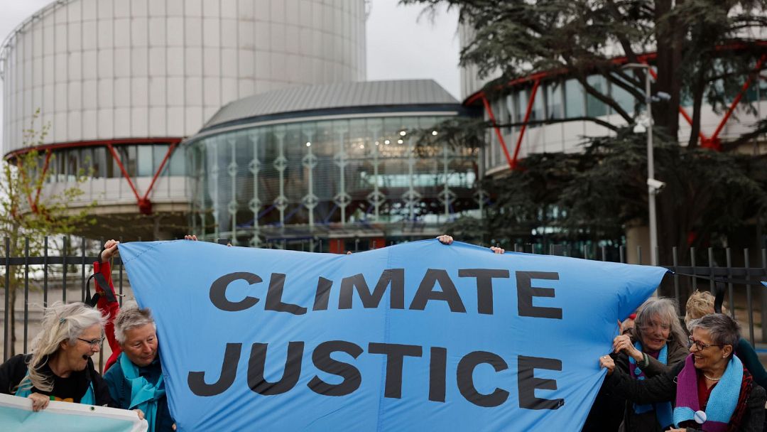 Europe's top human rights court has sided with a 2,000-strong group of elderly women who said #Switzerland's government had not done enough to combat #climatechange: ecohubmap.com/the-news/clima…
#EuropeancourtofHumanRights
#Portugal #HumanRights #Law
#news24
