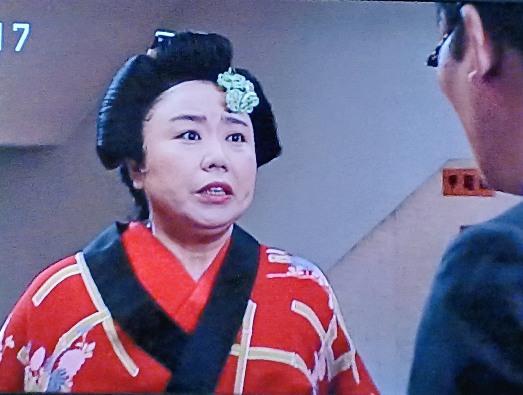 朝ドラ再「オードリー」：「芋たこなんきん」の藤山直美さんと國村隼さんが共演してる😊。
「芋たこなんきん」また見たいなぁ…、再放送やっちゃったからな…😞。