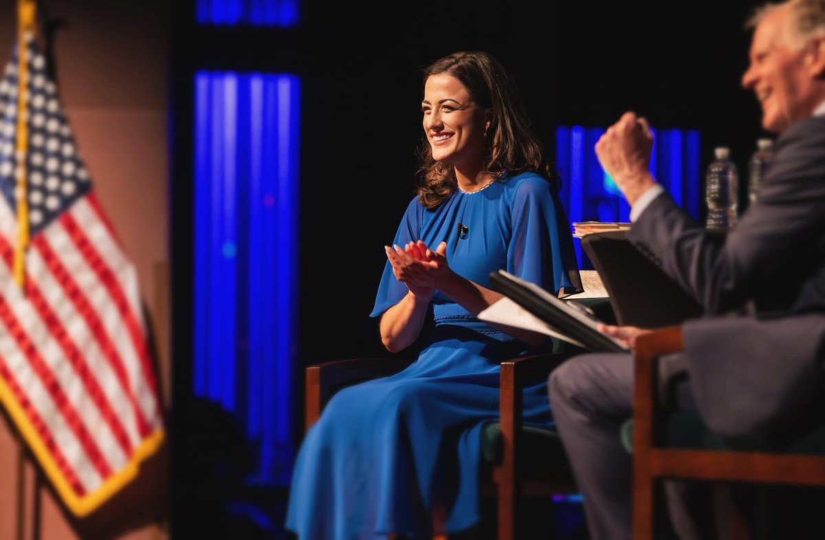 Cassidy Hutchinson tweet media