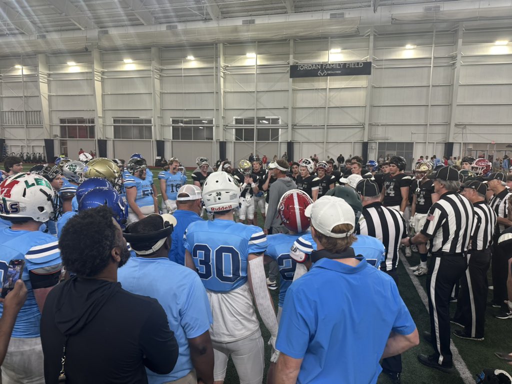 Gearing up for another Sigma Nu Charity Bowl as Coach @Lane_Kiffin speaks to the teams prior to kickoff. Our students are incredible and raise millions of dollars annually for charitable efforts 🔴🔵