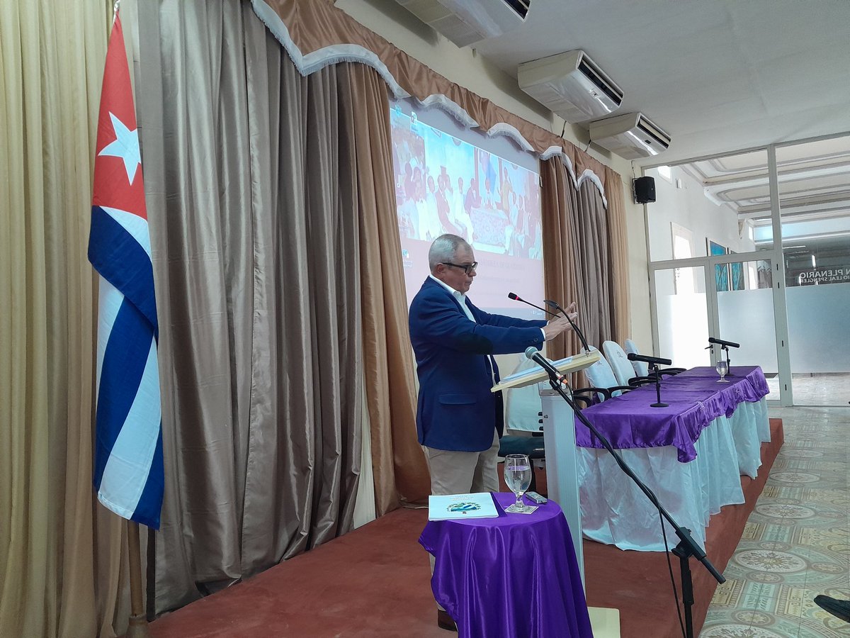 Conferencia Magistral del MSc. Homero Acosta Álvarez "De la Constitución de Guáimaro a la Constitución de 2019" como parte del Coloquio que acoge el Centro de Convenciones Santa Cecilia en el el contexto del aniversario 155 de la Asamblea de Guáimaro