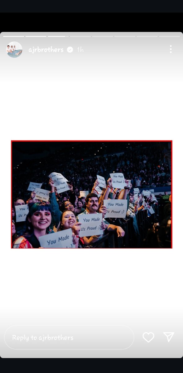 notordinaryish's tweet photo. they posted a picture of me and everyone holding the signs I made for 2085 on their story today truly is a blessed day thank you everyone who helped 💖 https://t.co/RNURwn3BPi