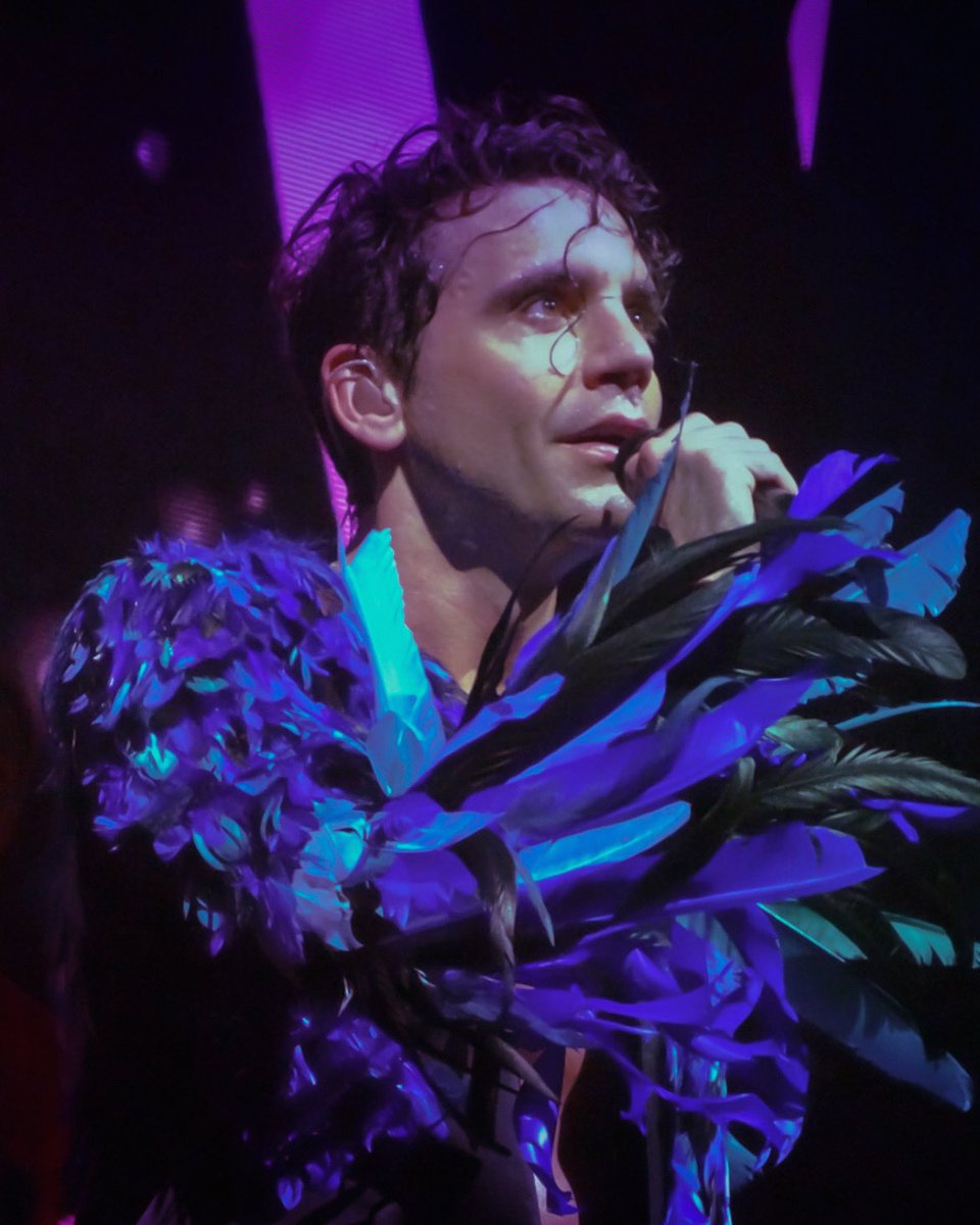bigstarblossoms's tweet photo. .@mikasounds at the eventim apollo tonight !!
📸 : sony hx60 (shot from the crowd)
-
-
-
-
#mika #mikasounds #mikafanclub #eventimapollo #concert #concertphotography #photography https://t.co/1CeKCdBGcz