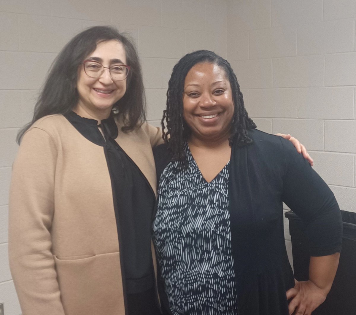 Parisa Tehranifar tweet media