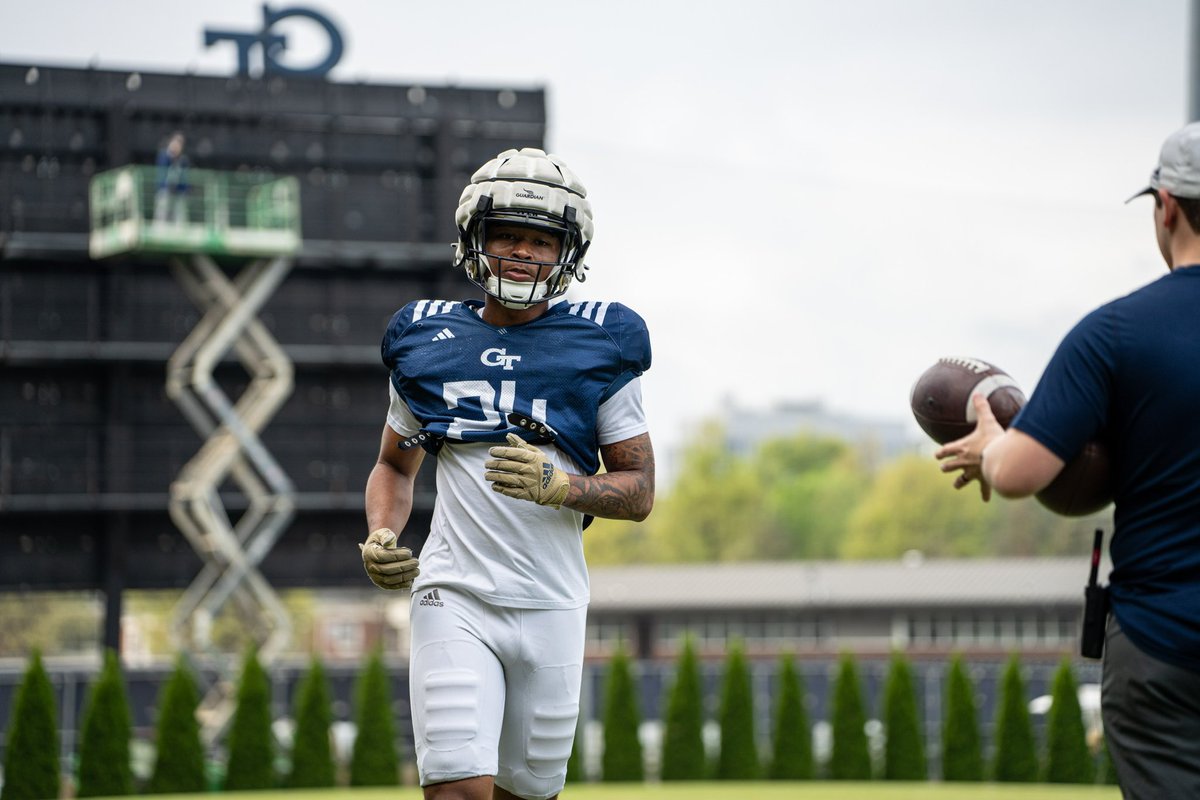 I will be entering the transfer portal on April 15th with 4 years of eligibility. I appreciate all of my teammates and coaches who have supported me along the way. Excited to see what the next chapter holds🙏🏽. Film Availability!