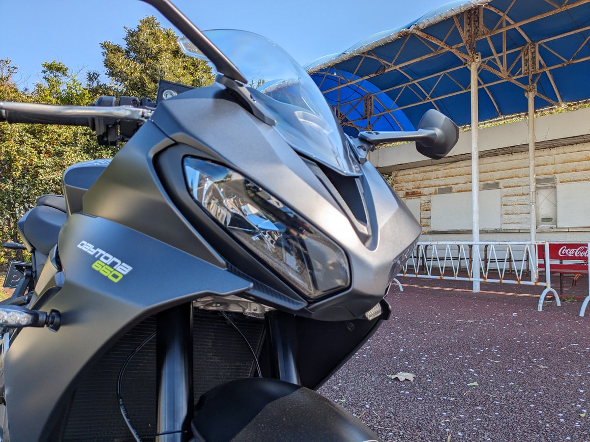 Moto NAVI（モトナビ）No.124発売中！ ライダーが愛用する「満足一品」を紹介しています！ tweet media
