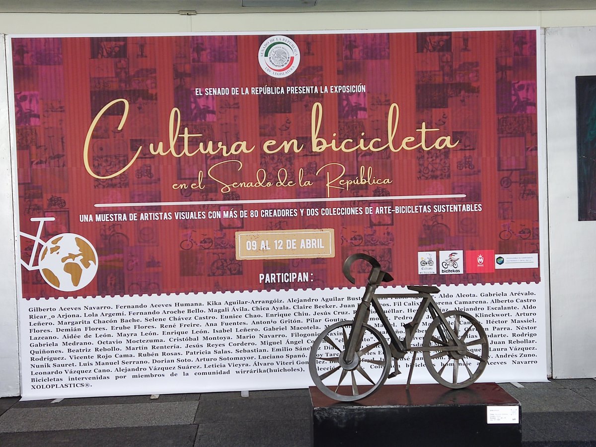 LA BICICLETA QUE VALE 23 MIL DÓLARES. 
Obra del escultor Sebastian. Está en exposición en el <a href="/senadomexicano/">Senado de México</a> . Es metálica y mide aproximadamente 25 centímetros de altura. Alrededor de 376 mil pesos, su precio. 
<a href="/MorenaSenadores/">Senadores Morena</a> 
<a href="/SenadoresdelPAN/">Senadores del PAN</a> 
<a href="/SenadoresPRD/">Senadores del PRD</a> 
<a href="/manuelanorve/">Manuel Añorve Baños</a>