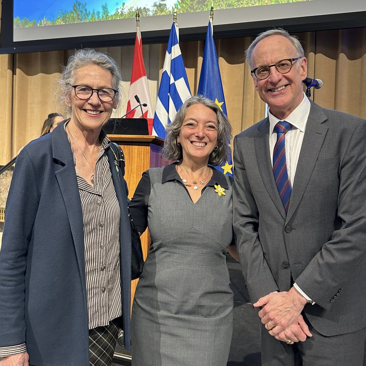 Happy to celebrate Greek Independence Day with colleagues and Greek Ambassador to Canada, H.E Ekaterina Dimakis.🇬🇷 & 🇨🇦 share an important history and we will keep working together toward our common goals. I wish everyone Ευτυχισμένη Ημέρα Ανεξαρτησίας!