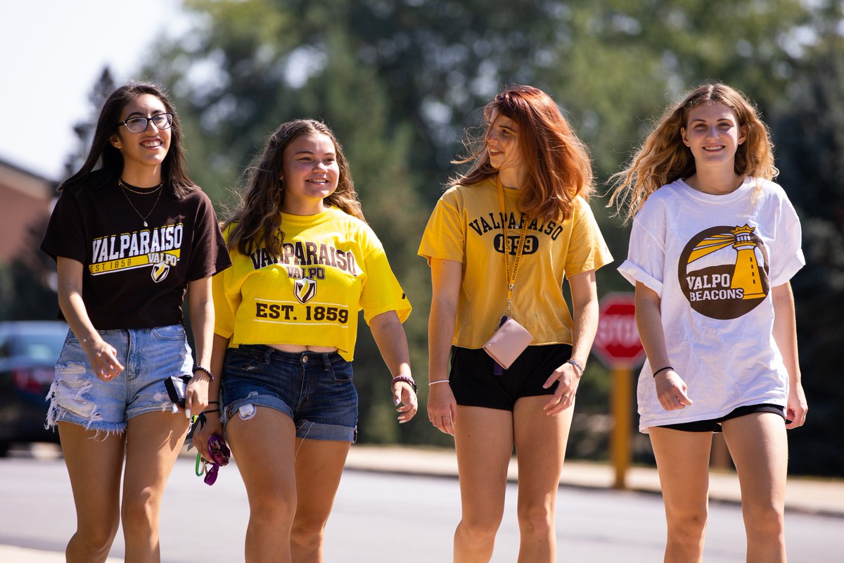 Valpo Day isn’t over yet – there’s still time to become a torchbearer! Visit valpo.edu/valpoday to light the way 🤎💛