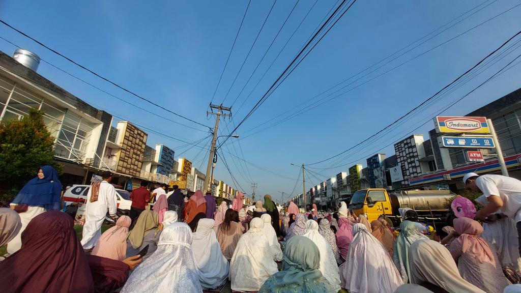 Selamat Hari Raya Idul Fitri semua! Mohon maaf lahir dan batin ☪️🕌