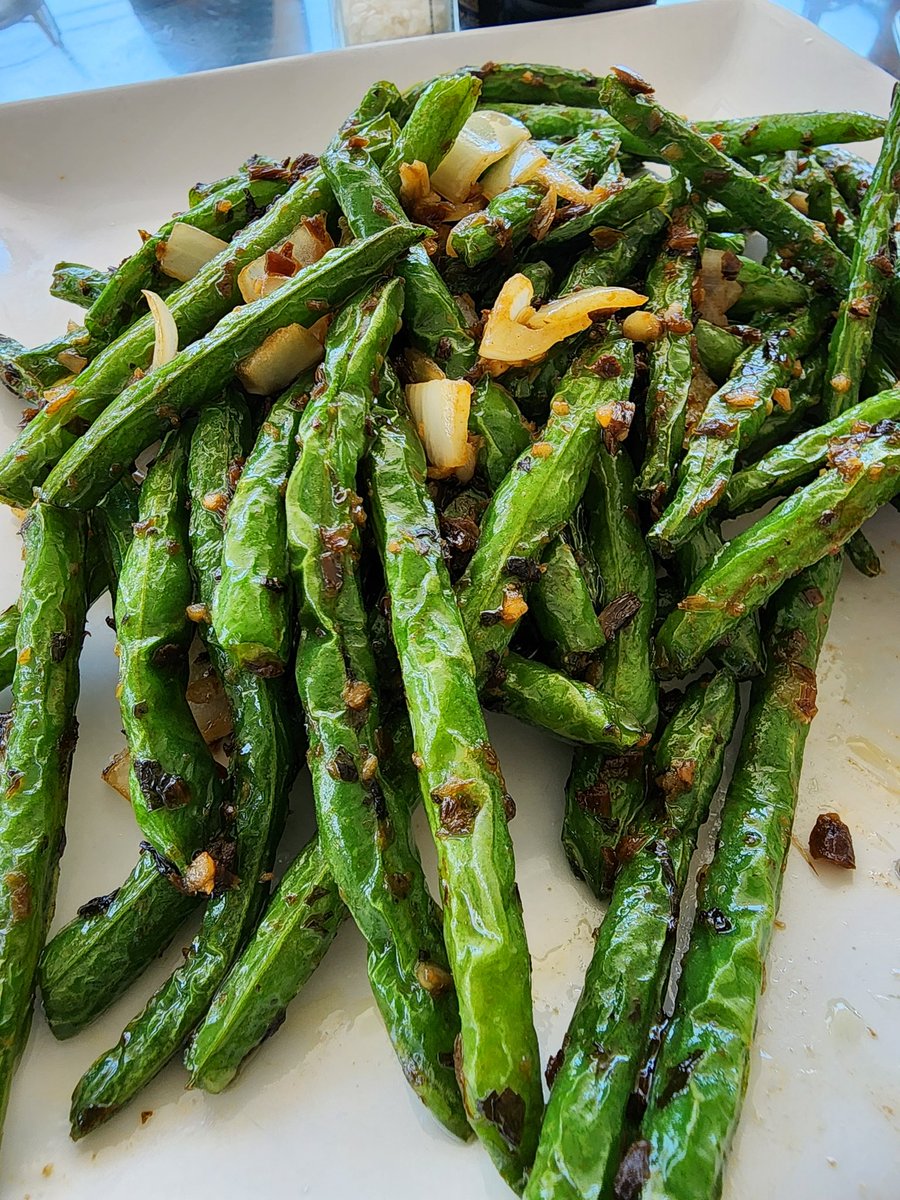 Dry-fried green beans so fresh and crisp #tastychina #szechuan