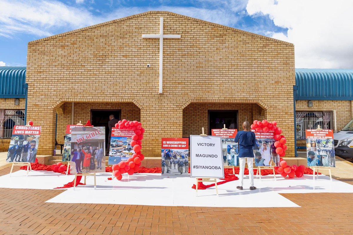 GodsFav15650041's tweet photo. #VictoryforPastorMukhubaChurch https://t.co/lRhHUnzxob