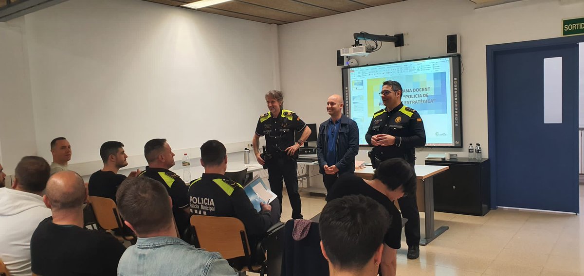 Anna Almécija tweet media