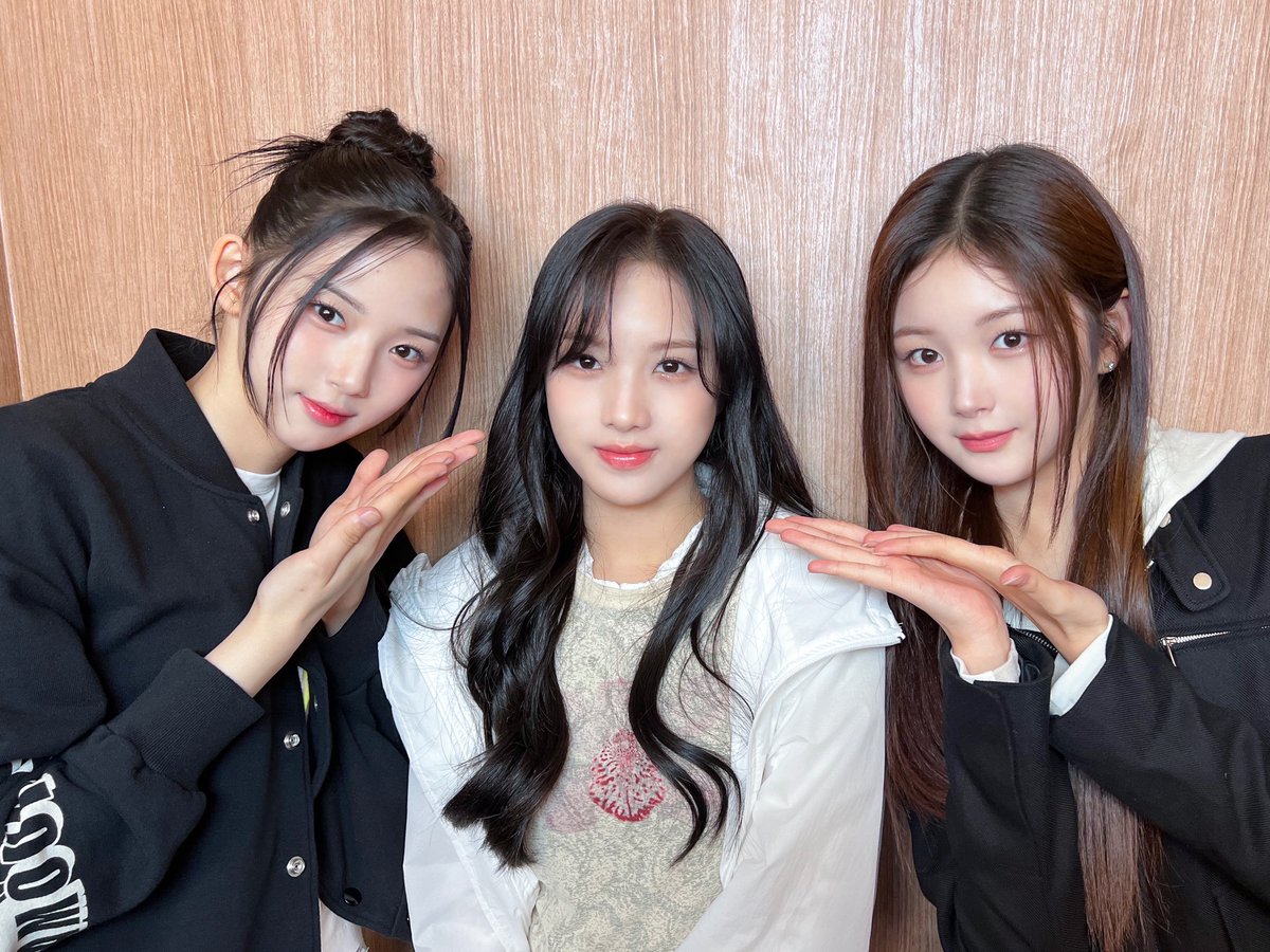 dijkstra theory S3-S18-S22

#tripleS #트리플에스 #トリプルS