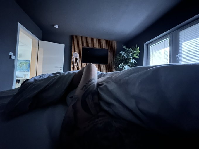 New Lovestory?! https://t.co/aFLsP1McJb