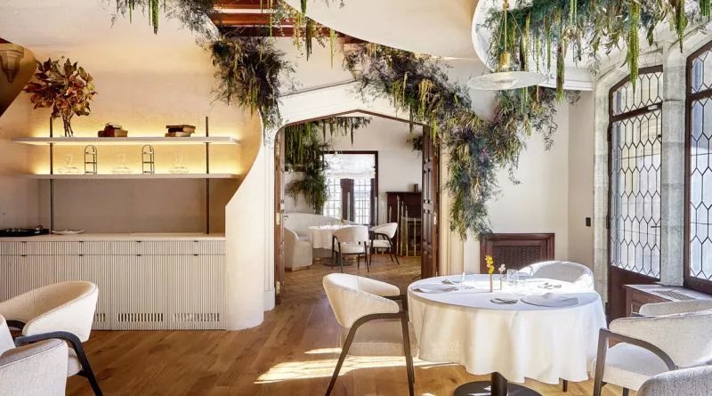 ORIGEN (@origenonline) on Twitter photo ACTUALIDAD 🆕 MOM Culinary y Velada se asocian para ofrecer una beca a estudiantes emergentes. 🧑🎓
Aquí toda la información ⬇️
origenonline.es/actualidad/mom…
#somosORIGEN #MOMCulinary #formación #cocina #hostelería
<a href="/Velada_app/">Velada App | Tu experto en restaurantes</a> ACTUALIDAD 🆕 MOM Culinary y Velada se asocian para ofrecer una beca a estudiantes emergentes. 🧑🎓
Aquí toda la información ⬇️
origenonline.es/actualidad/mom…
#somosORIGEN #MOMCulinary #formación #cocina #hostelería
<a href="/Velada_app/">Velada App | Tu experto en restaurantes</a>