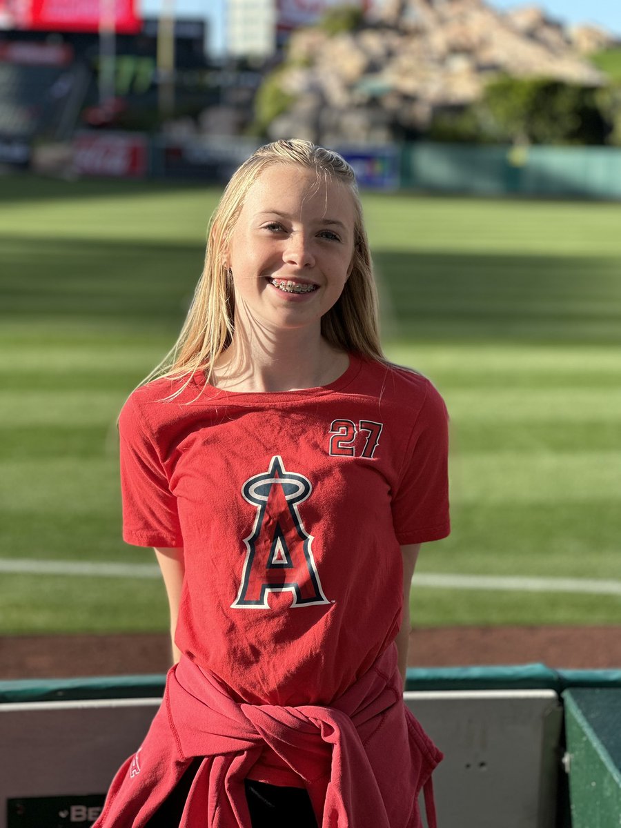 hbfarrells's tweet image. #RepTheHalo