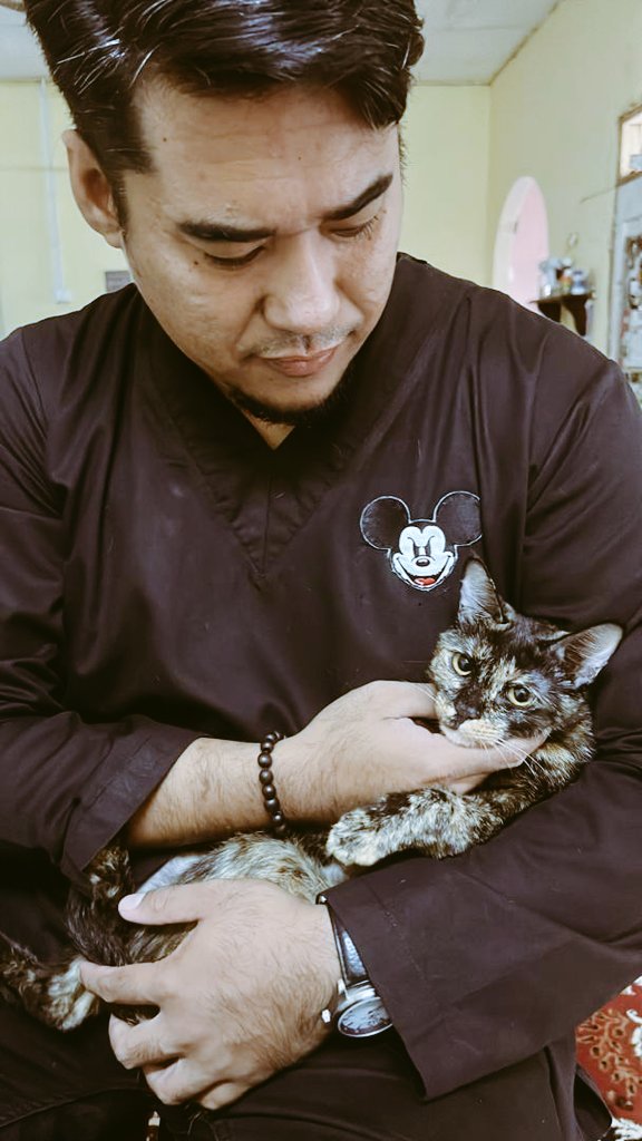 PabloZ_666's tweet photo. mat ri ye🙏

#SelamatHariRaya #عيد_الفطر_المبارك #SHRMZB
#Eid2024 https://t.co/F6FV2nZPsD