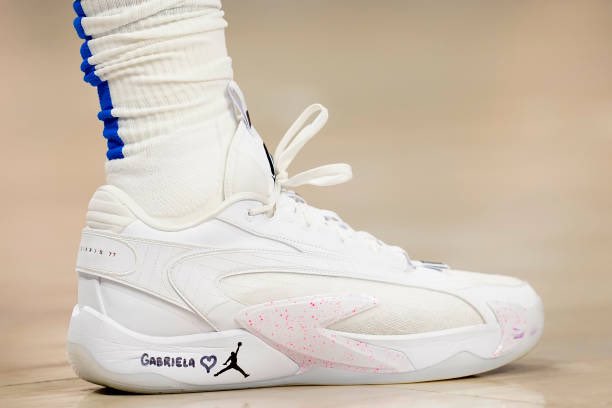 A win against the Hornets, and the Luka MVP narrative is all the buzz… Lacing up in the white/hyper pink colorway of the Jordan Luka 2 for the 8th time this season, Luka Dončić notched his “Luka - friendly” 77th triple - double of his career. 📸: Kent Smith & Sam Hodde