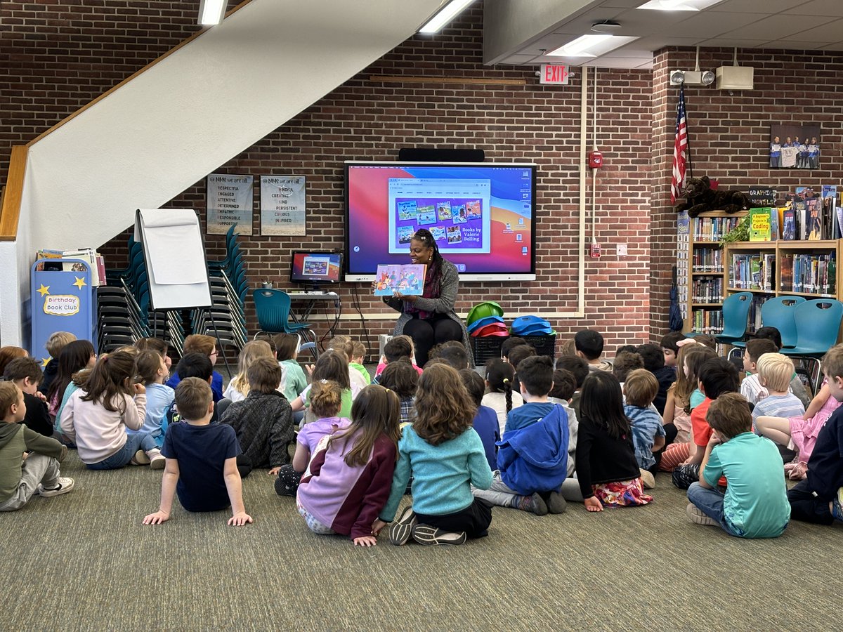 valerie_bolling's tweet photo. More photos from yesterday's @GPSDistrict
North Mianus School visit, reading #BingBopBam and #RideRollRun to K and 1 students. 

Thanks for taking the photos,@acinthemc! 

@northmianuspta @NMSCTP @abrams @mm4tweets  #authorlife https://t.co/gmRYdvPto6