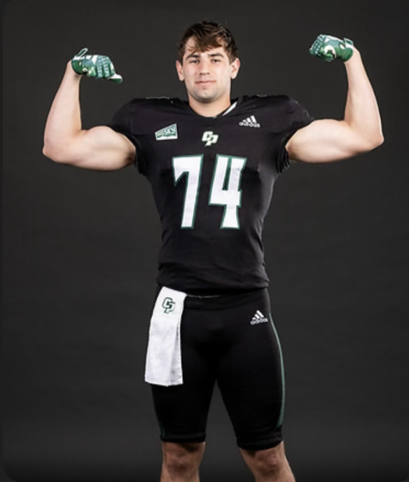 SamConnelly74's tweet photo. Really enjoyed my visit and watching the first spring practice in pads @calpolyfootball! Thank you @wesyerty24 for setting up an awesome day! @CoachRyanPayne @CoachWulff #RideHigh https://t.co/MytvufAzCW
