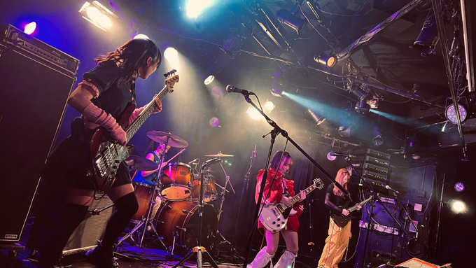 On stage media image