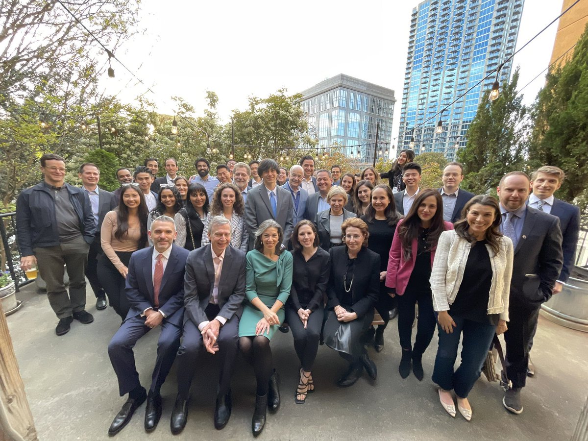 Darren Kang tweet media