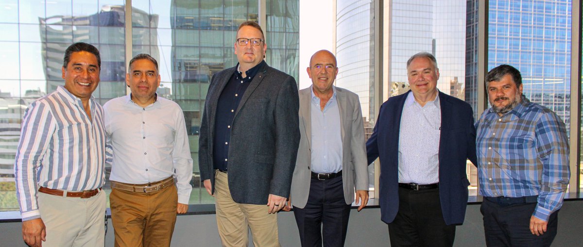 The Iptor Americas team is currently on a visit to Mexico City, meeting with various valued customers. Today, we had the pleasure of being welcomed by Casa Marzam.
We look forward to continued collaboration!
#Iptor #Mexico #CustomerVisit #CazaMarzam #ThankYou