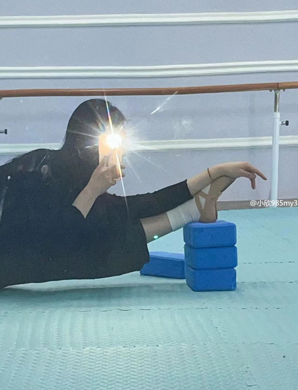 今晚想被內射 讓精液灌滿我的子宮 https://t.co/uekWfCW3T5