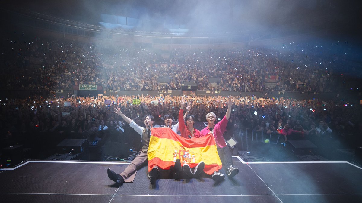 [DAWN TO DUSK] Madrid. April 5, 2024

#DAWNTODUSKTour 
#DAWNTODUSKMadrid