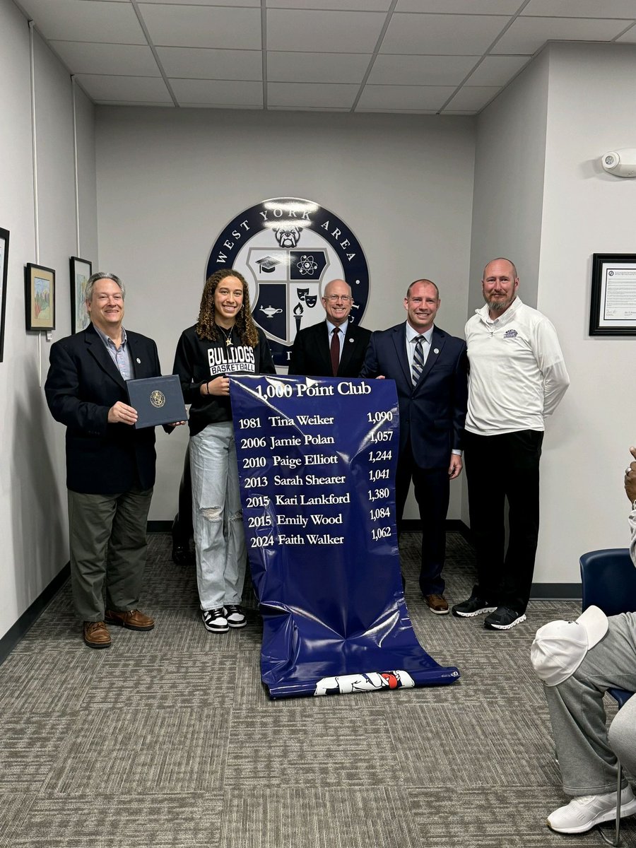 faithwalker_3's tweet image. Wanted to give a huge thank you to my athletic director and the West York school board for the recognition of my athletic accomplishments at the board meeting tonight!