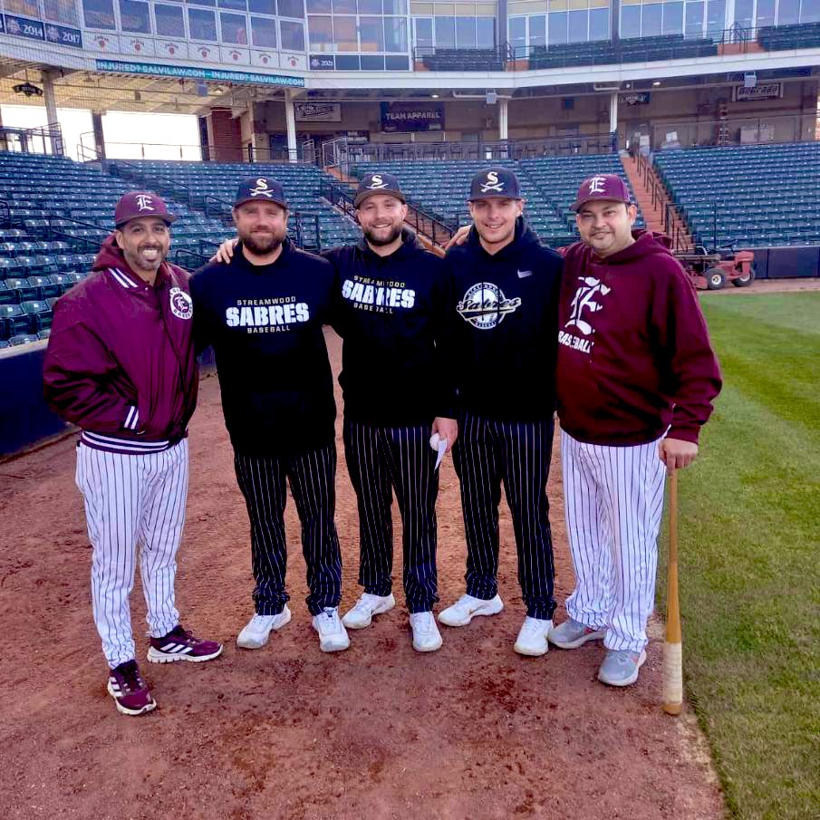 Sabres able to get a win tonight. Awesome night at Boomers Stadium. Thank you to all of the parents, fans and former players that came out.

Awesome seeing Coach Gamino and his team!