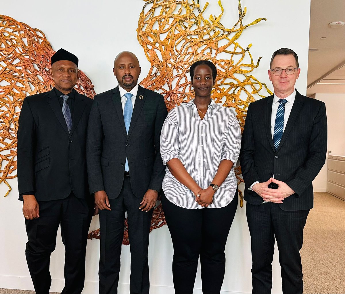 Today, @RwandaInUSA met with IFC Vice President for #Africa @SPimentaIFC and discussed opportunities for the private sector growth and how #Rwanda can tap into these interventions. IFC will be hosting the annual Africa-CEO Forum in #Kigali during the month of May!