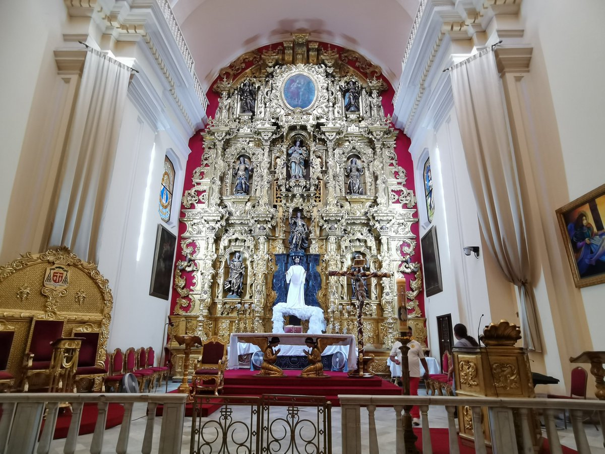 La Catedral en la Plaza Central de #Tegucigalpa, capital de #Honduras 🇭🇳.
推友们好！从洪都拉斯首都特古西加尔巴问候大家。这是老城区的大教堂。