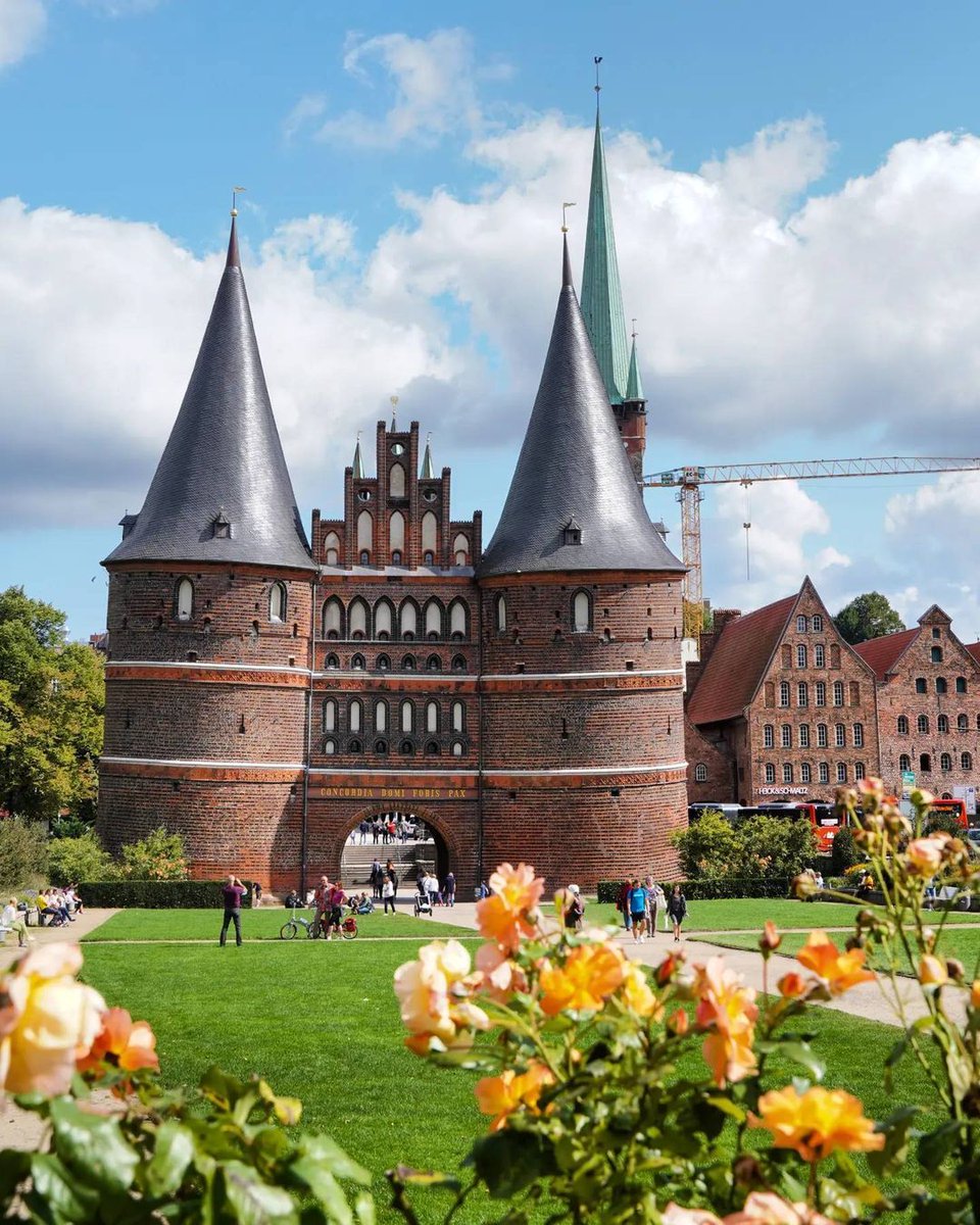 Lübeck, Germany 🇩🇪

The Holstentor (Holst Gate), a UNESCO World Heritage site, is a striking brick gatehouse that serves as an iconic symbol of the city's medieval heritage.

📸 jazzy_kaemmerer